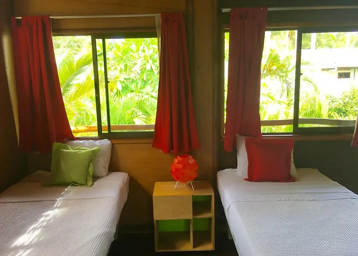 Hotel El Reinas By Sugar's Monkey Playa Grande
